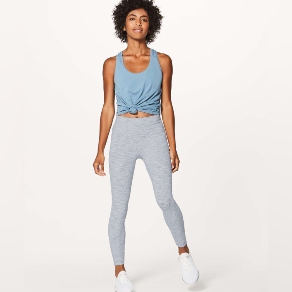 LULULEMON x PELOTON Wunder Under leggings * Size 4 *